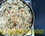 A picture of step 4 of Egg Fried Rice.