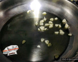 Foto del paso 2 de la receta: Chirla al ajillo con alcachofa