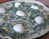 Foto del paso 2 de la receta: Quiche de espinacas, choclo y mozzarella