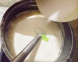 A picture of step 3 of Sheer Khurma.