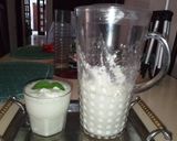 A picture of step 3 of Mint Lassi.