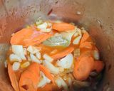 Foto del paso 3 de la receta: Habas con choco y guisantes
