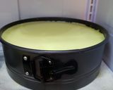 A picture of step 6 of Steve's Cheesecake.