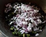 लसूणी भिंडी (Lasuni Bhendi Recipe In Marathi) रेसिपी स्टेप 2 फोटो