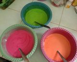 Foto langkah ke 3 dari resep Kue cucur warna warni.