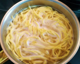 Foto del paso 3 de la receta: Espaguetis cacio e pepe (queso y pimienta negra)
