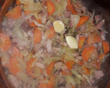 Foto del paso 4 de la receta: Porotos colorados con panceta y fideos