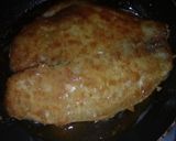 Foto del paso 3 de la receta: Filete de pescado apanado con aguacate y papaitas casquitos