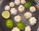 Hình bước làm 2 của món Gỏi gà măng cụt