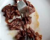 Foto del paso 4 de la receta: Carne desmechada para sanguchitos