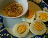 Foto del paso 1 de la receta: HUEVOS Rellenos al Pesto...!