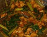 Foto langkah ke 6 dari resep Mie gomak goreng ala anak kost.