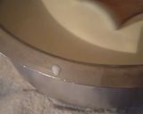 A picture of step 5 of Home made yoghurt.