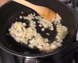 Une image de l'étape 4 de Coings, courgettes et tomates au lard fumé.