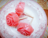 Foto del paso 2 de la receta: Paleta helada (durofrio) de Fresa con leche. rico y muy fácil