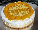 A picture of step 6 of Mango cheese cake.