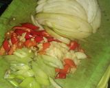 Foto langkah ke 2 dari resep Telur tahu masak kecap simple.