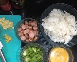 Foto langkah ke 1 dari resep Kwetiau Siram Sosis Telur.