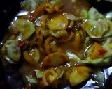 Foto langkah ke 3 dari resep Sambal Petis Timun dan Tomat.