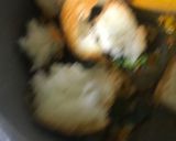 A picture of step 4 of Pav Upma.