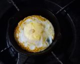 Foto langkah ke 1 dari resep Nasi Telor Ceplok ala Ayong Pontianak.