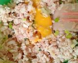 Foto langkah ke 1 dari resep Tuna rice ball.