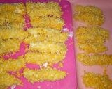 Foto langkah ke 3 dari resep Mozzarella Cheese Sticks.