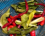 Foto langkah ke 2 dari resep Ati Ampela Pedas Bumbu Kuning.
