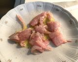 Foto del passaggio 5 della ricetta Spaghettoni con Triglia, Crema di Peperoni Piccante e Datterini Confit