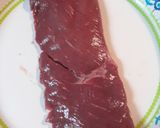 A picture of step 1 of Pemmican/ Jerky.