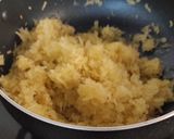 A picture of step 3 of Jaggery Amla Candy.