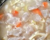 A picture of step 4 of Simmered Bamboo Shoots and Chicken (Chikuzen-ni Style) with Just 4 Tablespoons of Seasoning.