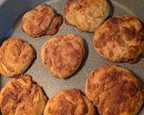 A picture of step 9 of Tahini Pies.