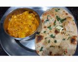 A picture of step 4 of Tandoori roti.