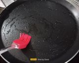 A picture of step 4 of Christmas Tree Pancake.