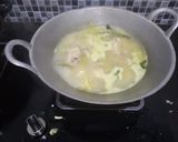 Foto langkah ke 4 dari resep Opor Ayam Bumbu Kuning.