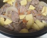 Foto del paso 3 de la receta: Guisado de carne con patatas
