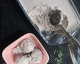 A picture of step 3 of Banana Vanilla ice cream.