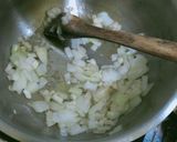 Foto langkah ke 3 dari resep Tumis Sawi Daging.