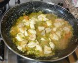 Foto del paso 4 de la receta: Arroz con pollo y costillas