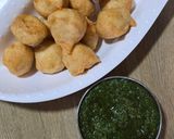 A picture of step 6 of Urad moong dal vada.