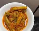 A picture of step 2 of Drumstick curry.