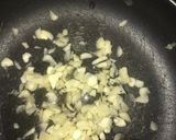 A picture of step 4 of Chicken pancake roll.