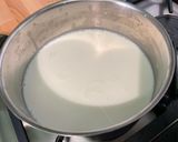 Une image de l'étape 2 de Flan pâtissier aux groseilles rouges et vanille.