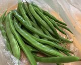 A picture of step 1 of Green Bean Tempura.