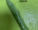 A picture of step 2 of Green Bean Tempura.