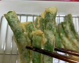 A picture of step 12 of Green Bean Tempura.