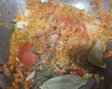 Foto del paso 3 de la receta: Pies de cerdo en salsa