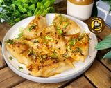 A picture of step 5 of Soft, Juicy, Spicy And Healthy Chicken Momos With Homemade Chilli Garlic Oil Sauce.
