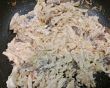 Foto del paso 4 de la receta: Wrap de pollo con champiñones